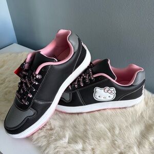 Hello Kitty & Friends By Sanrio Women's Black Casual Court Sneakers